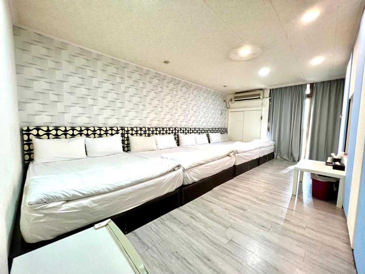 Apartamento Fengjia Pig'S House Taichung Exterior foto